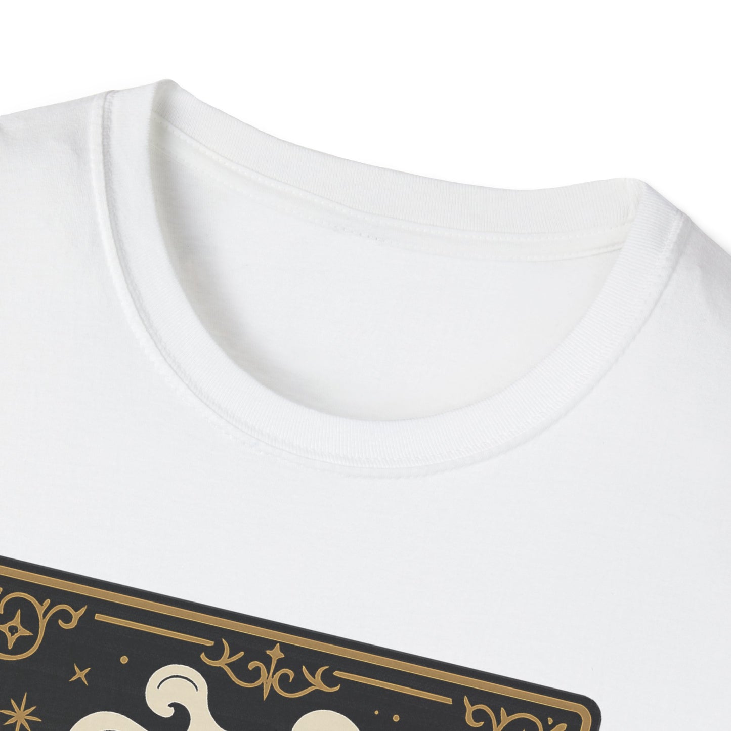 Tarot Cat The Enchantress T-Shirt