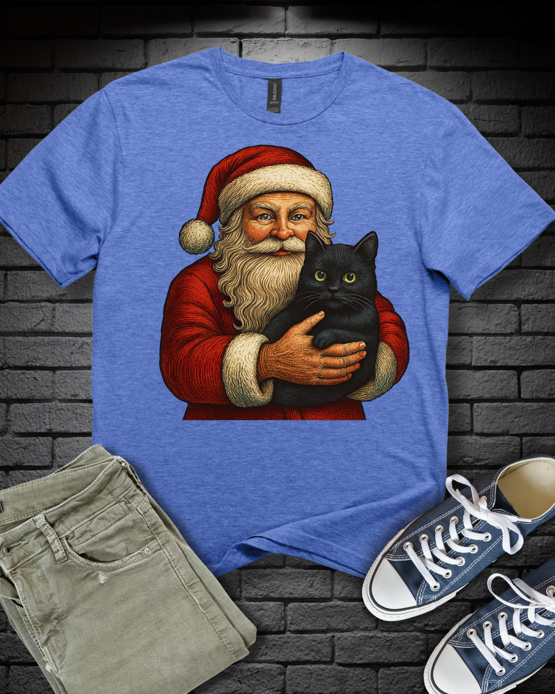 Santa Loves Black Cats T-Shirt