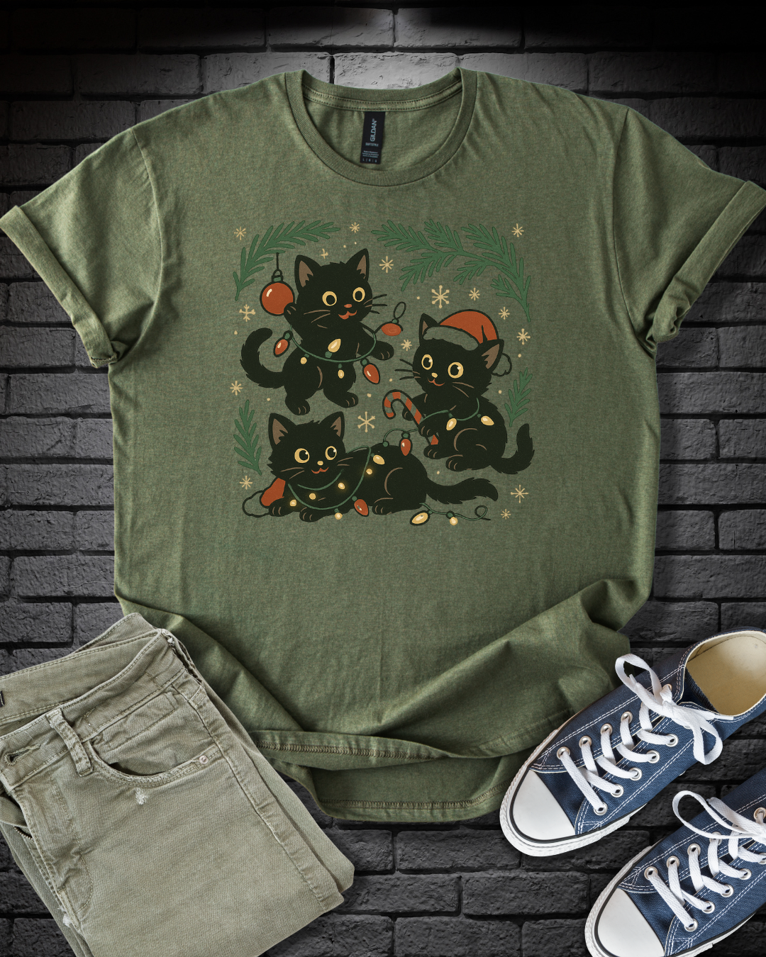 Black Kitten Christmas T-Shirt