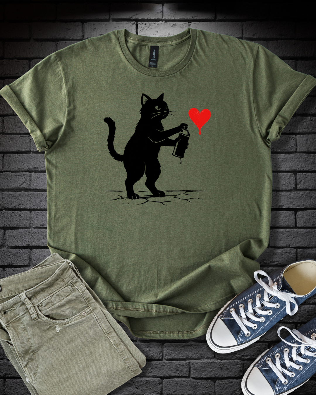 Cat Graffiti Artist T-Shirt