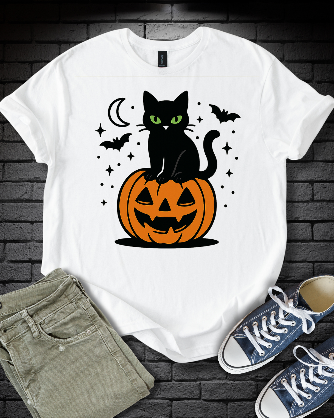 Green Eyed Halloween Cat