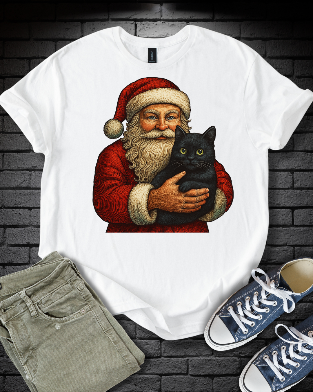 Santa Loves Black Cats T-Shirt