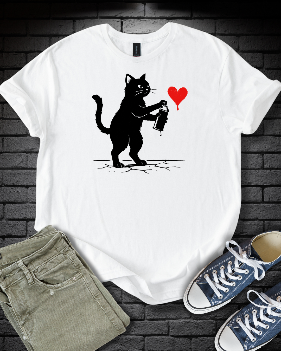 Cat Graffiti Artist T-Shirt